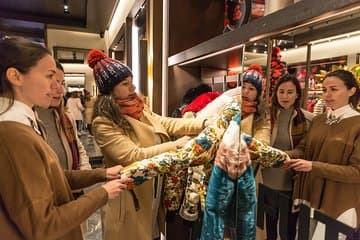 Private London Fashion and Shopping Experience activity
