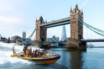 Speedboat 'Ultimate Tower Blast' from Tower Millennium Pier - 40 minutes in destination