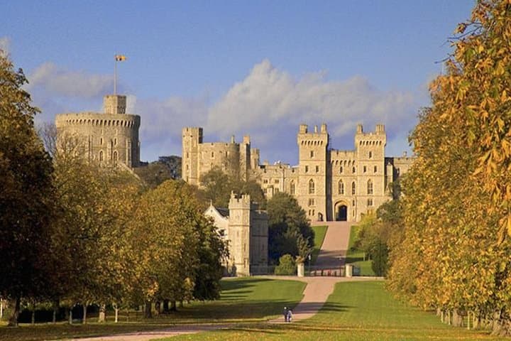 London to Southampton Cruise Port Via Windsor Castle in London
