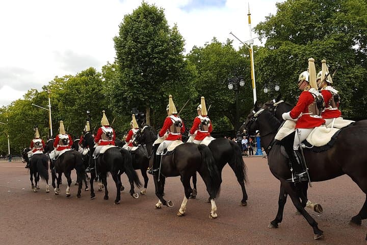Combi Ticket: Westminster Walking Tour, River Cruise & Cutty Sark Entry photo highlight 12