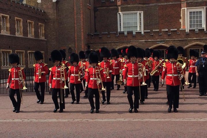 Combi Ticket: Westminster Walking Tour, River Cruise & Cutty Sark Entry photo highlight 9