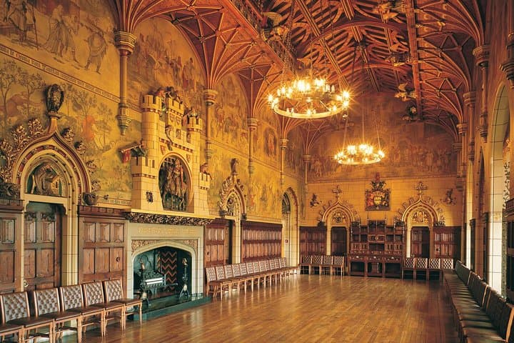 Cardiff Day Tour from London gallery photo 4