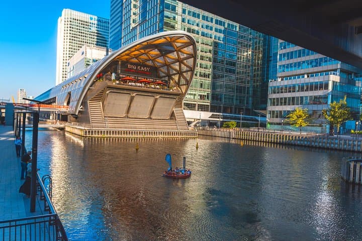 Hot Tub Boat Tour in London - London's most unique tour in London