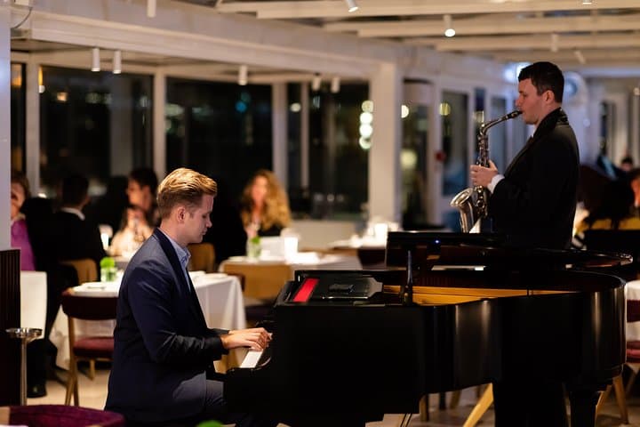 Sunday Lunch Jazz Cruise on the River Thames photo highlight 7
