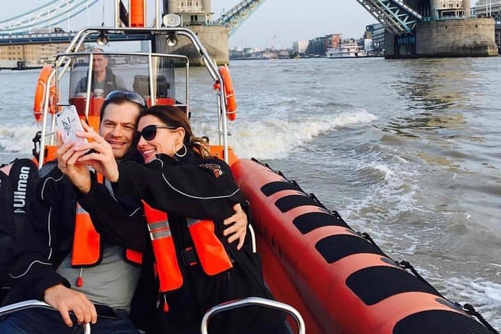 High-Speed Boat Trip through London photo highlight 9