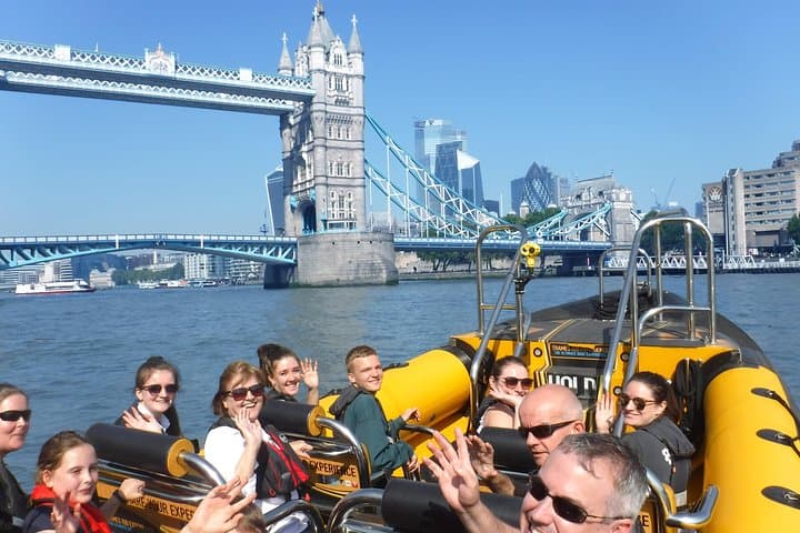Speedboat 'Ultimate Tower Blast' from Tower Millennium Pier - 40 minutes in London
