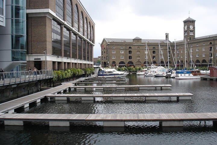 Cruise on the Thames River with Hotel Pick Up снимка с акценти 9