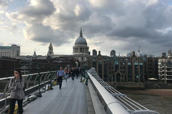 Cruise on the Thames River with Hotel Pick Up снимка с акценти 26