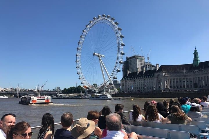 Afternoon Tea Cruise on River Thames photo highlight 6
