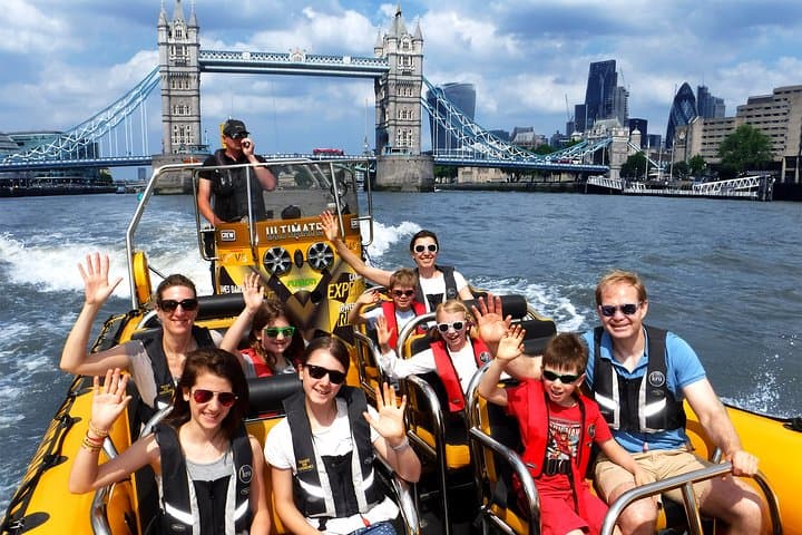 PRIVATE HIRE SPEEDBOAT 'TOWER RIB BLAST' - 20 minutes from Tower Millennium Pier gallery photo 4