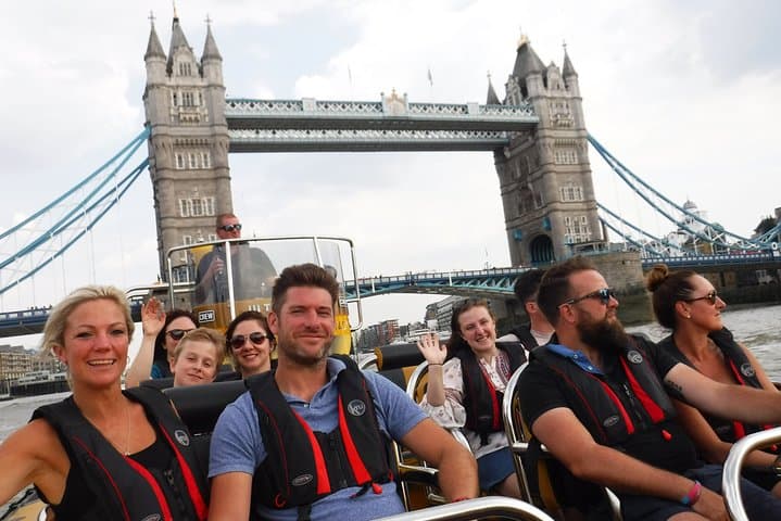 PRIVATE HIRE SPEEDBOAT 'ULTIMATE TOWER RIB BLAST' FROM TOWER PIER - 40 Minutes in London