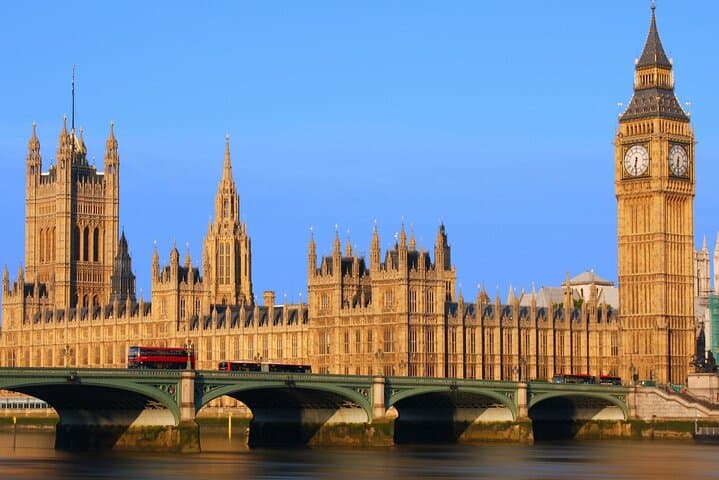 Royal London Sightseeing Tour and Thames River Cruise gallery photo 4