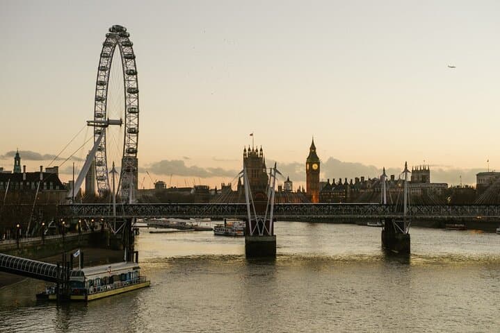 Big Bus London Hop-On Hop-Off Tour and River Cruise photo highlight 11